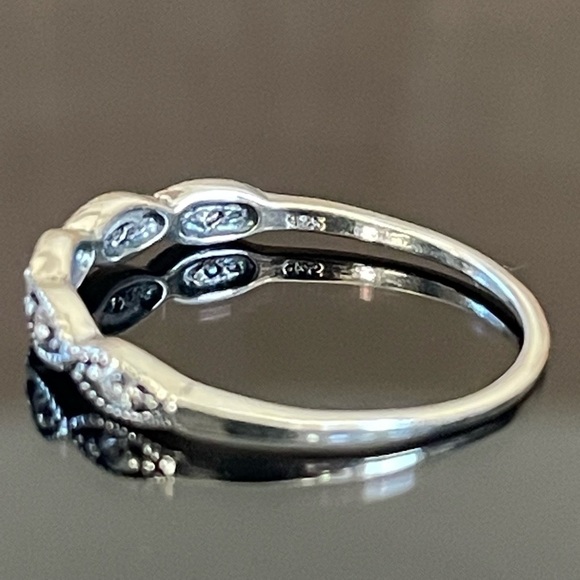 Sterling Silver Art Deco Ring - Picture 5 of 7